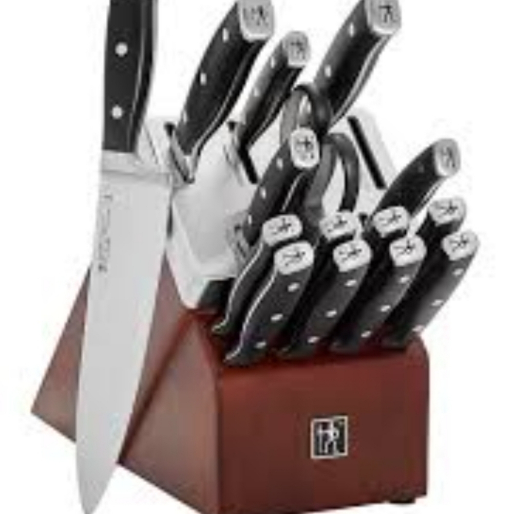 Henckels 16 piece set
